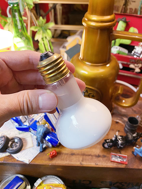 ラバライトの純正バルブ 電球 100W 正規品 （27インチ用/XXL