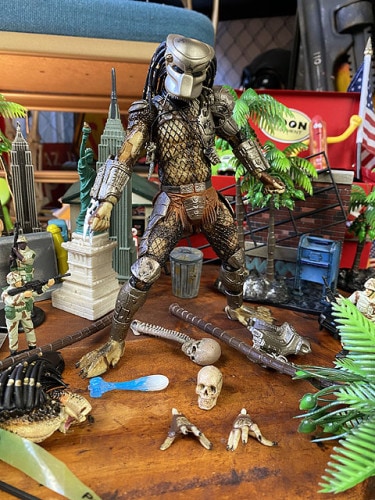 NECA　映画　プレデター　ジャングルハンタープレデター　アクションフィギュア|映画関連グッズ|もはや店長すら迷子になるアメ雑ジャングル