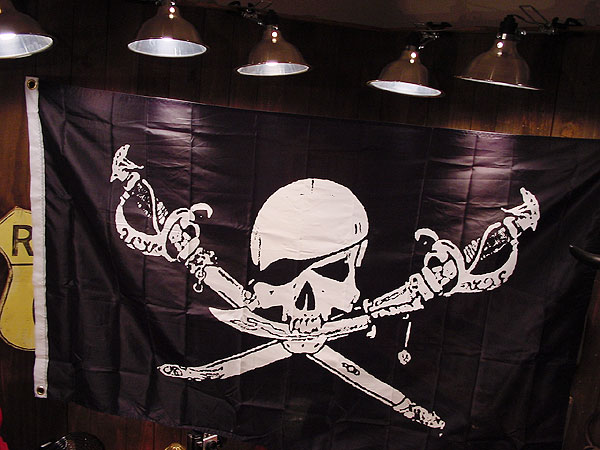 海賊フラッグ （クロスソード）の通販・販売 | アメリカ雑貨のテーマ