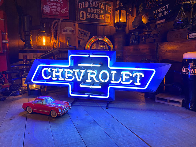 シボレー オフィシャルネオンサイン （ボウタイエンブレム）の通販