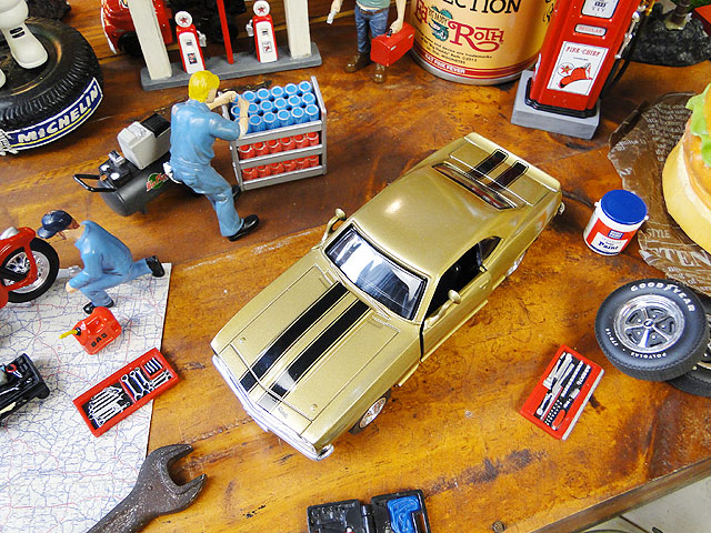 廃盤レア】ジャダトイズ製シボレー・カマロ ダイキャストモデル