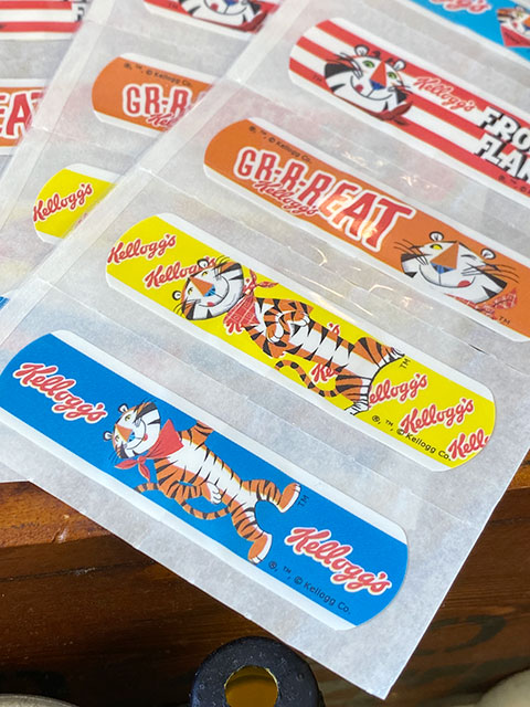 ケロッグ トニー・ザ・タイガー バンテージ 15枚入り 絆創膏 日本製の