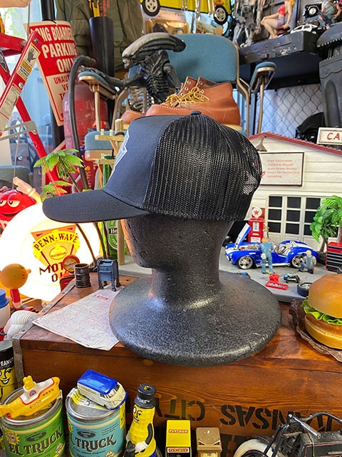 TRUCKER HAT USA ビンテージ フィンガー モンスター メッシュ