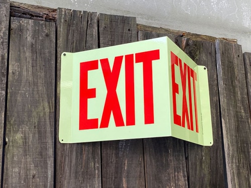 「EXIT/出口」　プロジェクションサイン　（蓄光タイプ）|案内看板/標識|ボクらの原点そして永遠！ブリキ看板