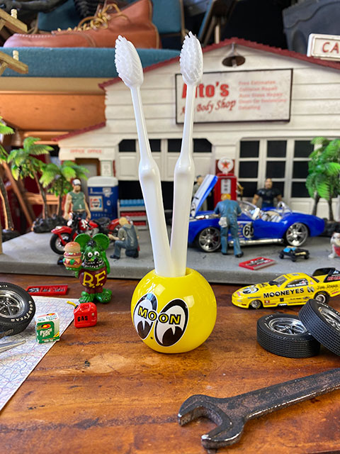 ムーンアイズ　ガスランプ　インテリア アメリカン雑貨　ガレージ　ディスプレイ ムーンアイズ ガスランプ 看板ガソライト型照明 MOON Equipped