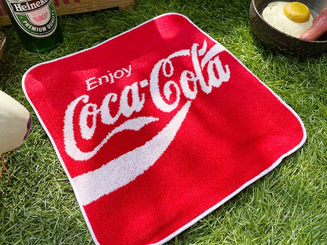 楽天市場】《最大18％OFF！4/18》コカ・コーラ レジャータオル L