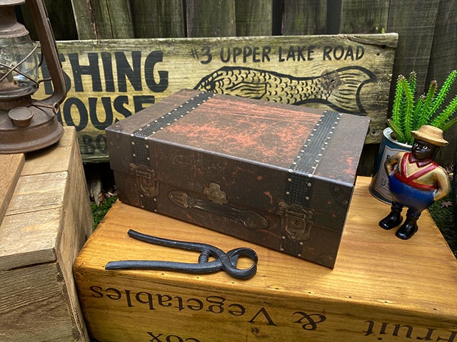 アンティークの荷物置き 1920-30's NEVER BREAK社製 ヴィンテージ ワードローブトランク