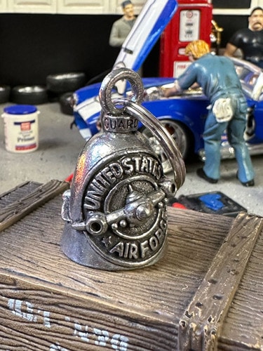 アメリカのバイカーのお守り　ガーディアンベル　（U.S.エアフォース）　MADE IN U.S.A.|キーホルダー/ガーディアンベル|男の秘密基地作りに！ガレージング雑貨