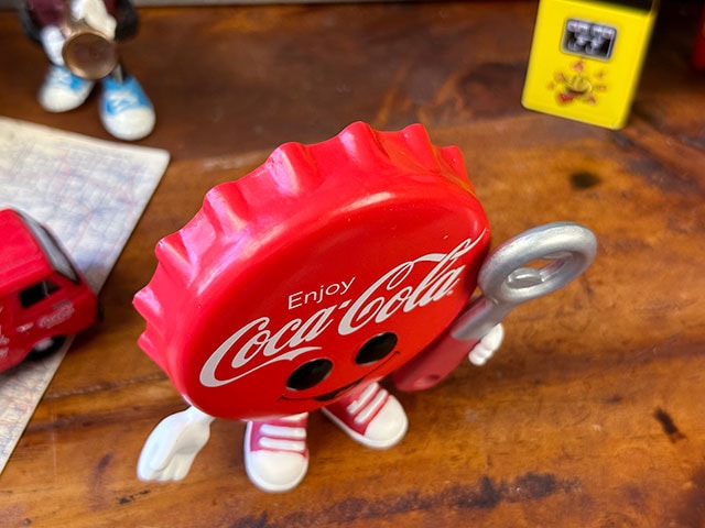 ファンコポップ コカ・コーラ ボトルキャップ フィギュアの通販・販売