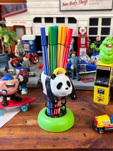 スイング遊具　ペンホルダー　（パンダ号）|文房具/ボールペン/フォトフレーム|もはや店長すら迷子になるアメ雑ジャングル