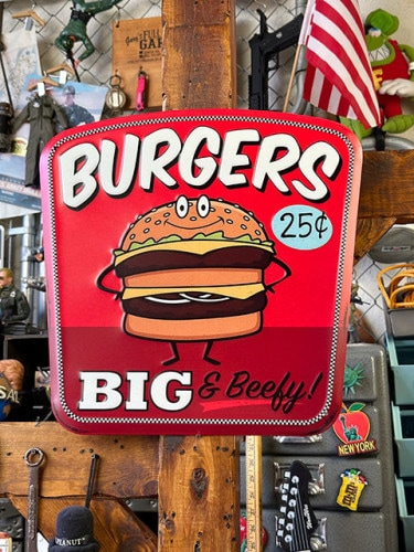 ハンバーガーマン　エンボスティンサイン|アメリカンポップ|ボクらの原点そして永遠！ブリキ看板