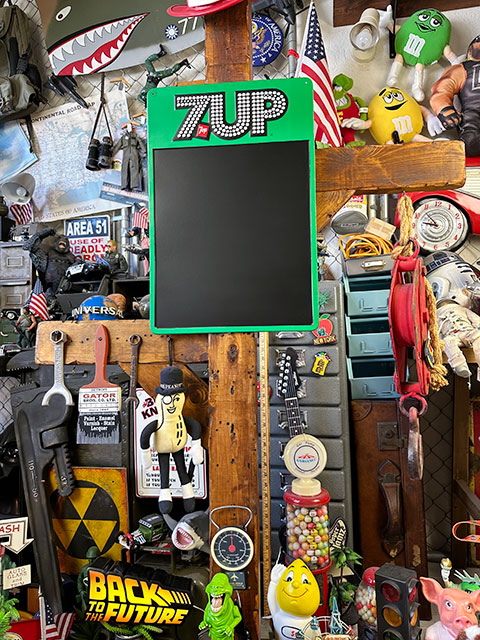 7UP セブンアップ チョークボードサイン （1970年代ドットロゴ