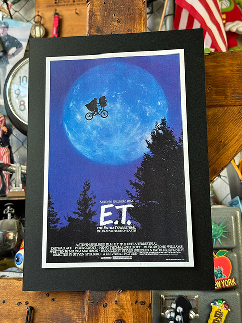ポーリンカンパネリのポスター額縁入り　アメリカにて購入　中古品　かなり大サイズ 23_wood_oak_undre.jpg?v=