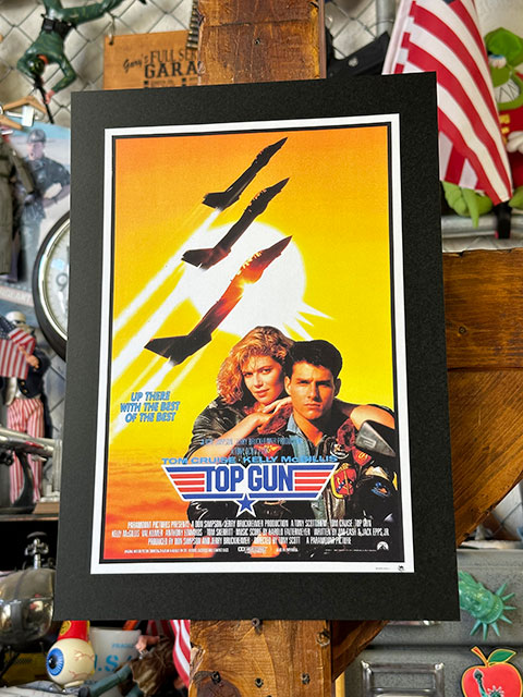 トムクルーズ　トップガン　 年号不明のアンティーク ポスター　Top Gun　M トップガン』Top Gun トム・クルーズ 映画ポスター アメリカ雑貨