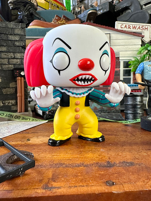 ファンコポップ テレビドラマ版 IT ペニーワイズ フィギュア FUNKO POP