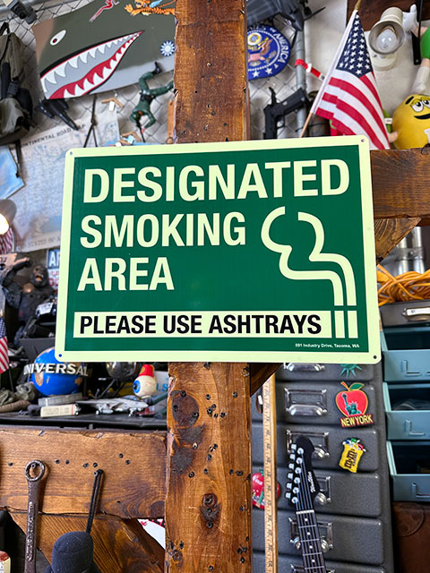 注意 禁煙プレート DANGER NO SMOKING IN THIS AREA