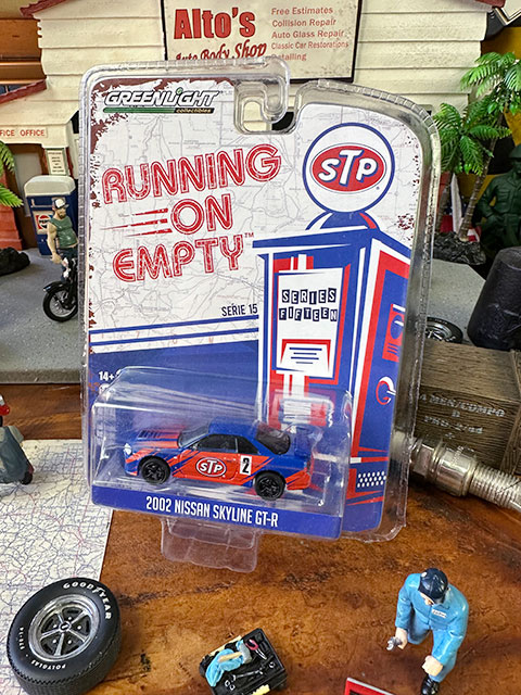 グリーンライト 限定モデル STP 2002年ニッサン スカイライン GT-R 1