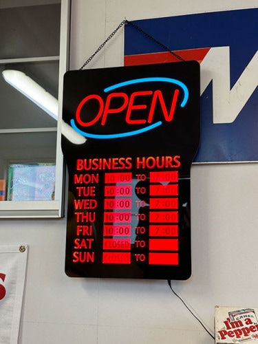 アメリカン雑貨　LED 照明看板　まとめて4個売り早い者勝ち インパクト・サインライト （1文字あたり） ※電球なしの通販・販売