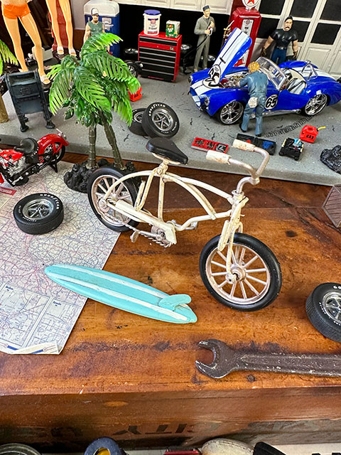 サーフビーチクルーザー ブリキオブジェ （Sサイズ/ホワイト）の通販