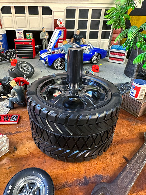タイヤホイール型 スピンアシュトレイ （ブラック/TYPE A） 灰皿の通販