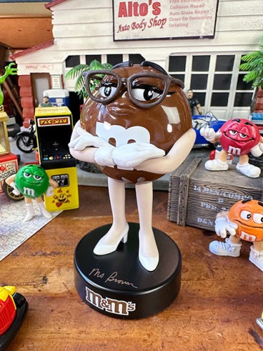 m&m's　ダイキャストメタルフィギュア　（ブラウン）　Jada|m&m'sグッズ|カンパニーグッズ