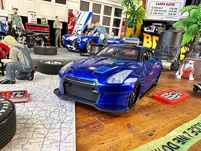 ジャダトイズ ダイキャスト ミニカー　2台　まとめ売り　車　黒　ピンク　改造車 ジャダトイズ ダイキャスト ミニカー 2台 まとめ売り 車 黒