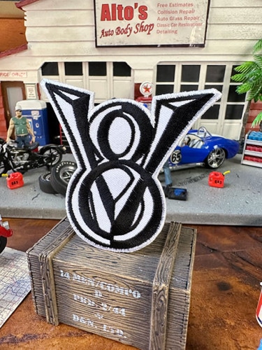 V8エンジン　ワッペン|ワッペン|男の秘密基地作りに！ガレージング雑貨