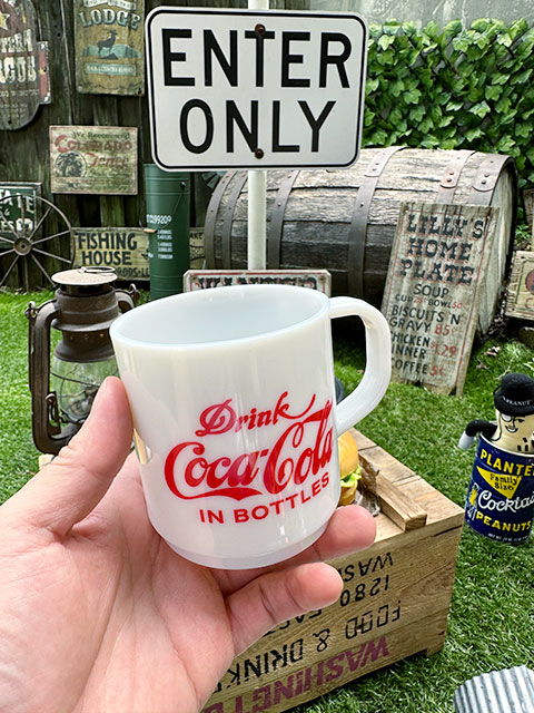 コカ・コーラ カップディスプレイ コカ・コーラのディスプレイ - WOWパッケージディスプレイ