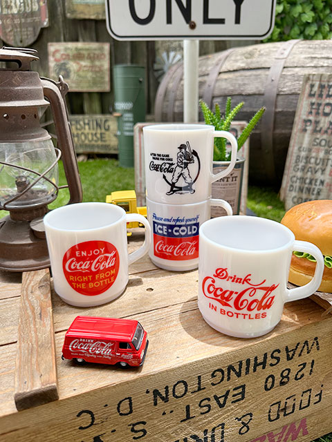 コカコーラ Coca-Colaマグカップ 鏡面仕上げ コカコーラ Coca-Colaマグカップ 鏡面仕上げ
