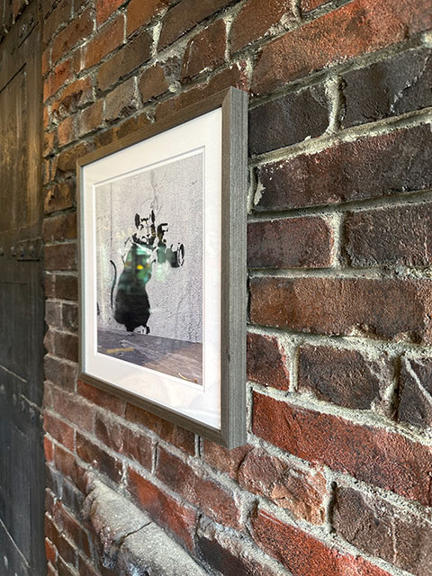 バンクシー アートフレーム （Papa-rat-zzi） 木製額付き 絵画ポスター