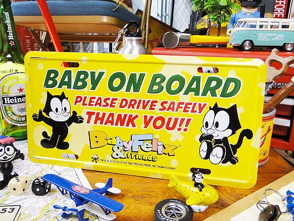 フィリックス ライセンスプレート （赤ちゃん乗ってます）の通販・販売