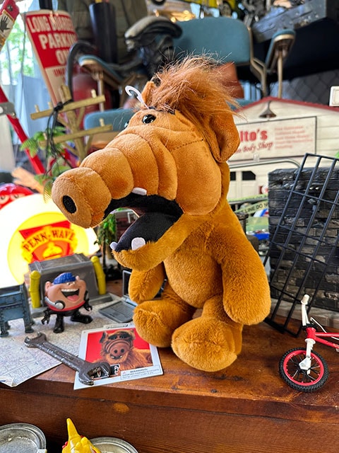ALF ぬいぐるみ 楽天市場】アルフ ぬいぐるみ ALF 高さ24cm プラッシュ グッズ PHUNNY