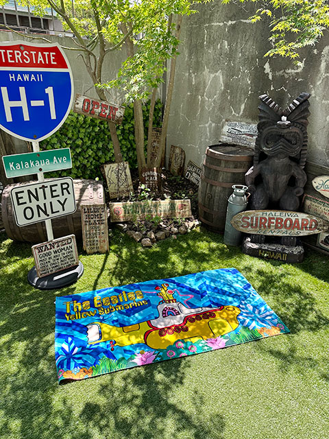 ビートルズ イエローサブマリン オフィシャル ビーチタオルの通販