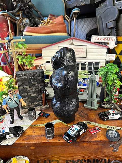 ゴリラバンク （Mサイズ） 貯金箱の通販・販売 | アメリカ雑貨の