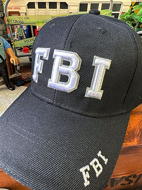 希少 ビンテージ NEW ERA USA製 FBI 連邦捜査局 帽子 当時物 希少 ビンテージ NEW ERA USA製 FBI 連邦捜査局 帽子 当時物