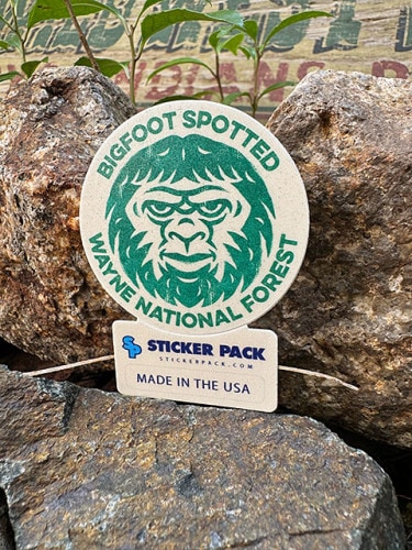 ステッカーパック　アウトドア　ステッカー　Sサイズ　（ビッグフットSpotted）　MADE IN U.S.A.　耐水＆耐光素材　PVCステッカー|アウトドア|ステッカー