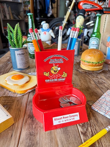 アメリカンヴィンテージ　ペンスタンド＆トレイ　（レディキロワット）|小物/文房具/マグネット|男の秘密基地作りに！ガレージング雑貨