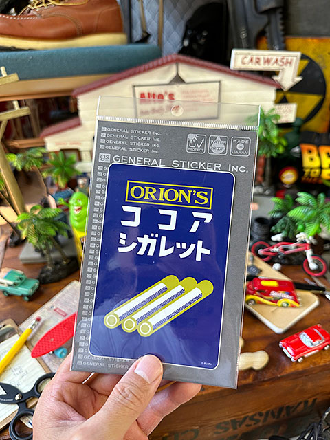 昭和レトロ 駄菓子 ステッカー オリオン ココアシガレット （Lサイズ