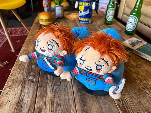 映画　チャイルドプレイ　チャッキー　ODD SOX製　ルームスリッパ　（24〜26cm）|映画関連グッズ|もはや店長すら迷子になるアメ雑ジャングル