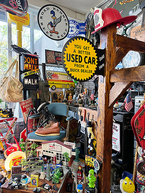 アメリカの中古車販売店 サイド看板 両面プリント フランジ