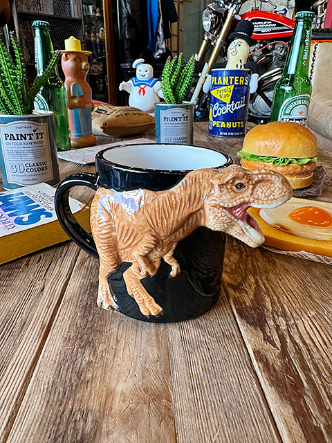 映画 ジュラシックワールド Tレックス 半立体 マグカップ 300mlの通販