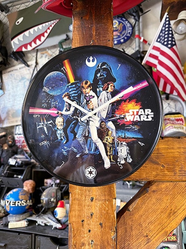 スターウォーズ　オフィシャル　ウォールクロック|スターウォーズグッズ|もはや店長すら迷子になるアメ雑ジャングル