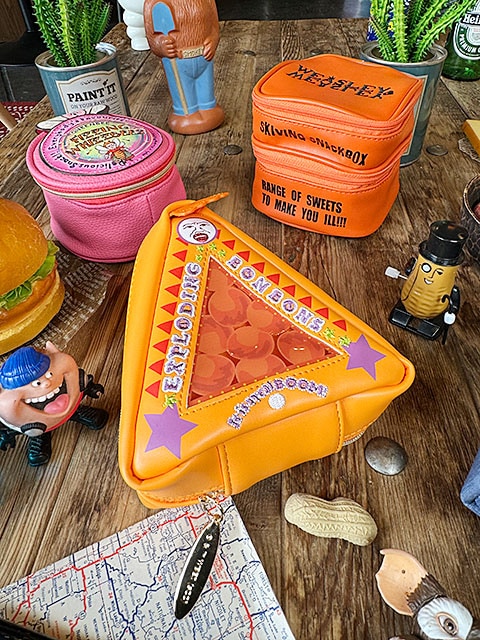 ハリーポッター 爆発ボンボンチョコ ファスナーポーチ ハニー