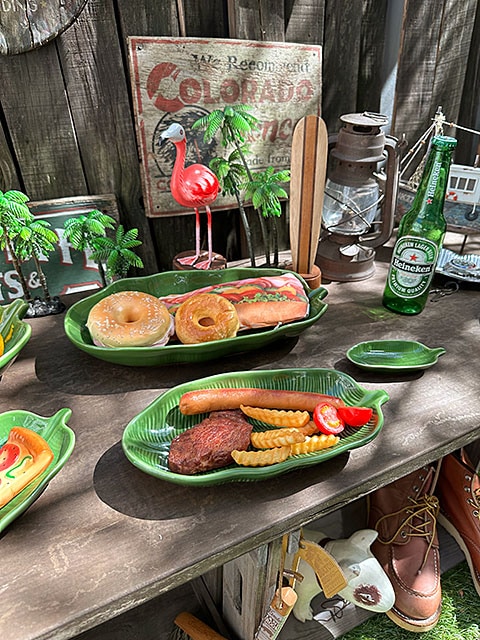 バナナリーフ トレイ お皿 （Mサイズ） 陶器製 ディッシュ 一人前の