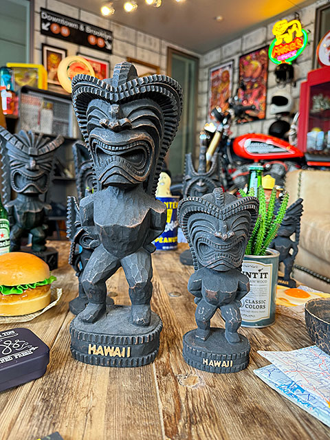 ハワイ 木彫り ティキ 意味 ハワイ ティキ TIKI 守り神 人形