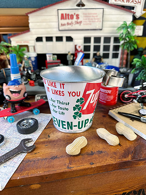 7UP セブンアップ クリップバケツ ☆しっかり固定用の結束バンドを