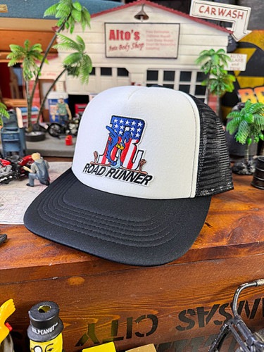 クラシック　ロードランナー　メッシュキャップ　（星条旗ロゴ）　帽子色＝ホワイト×ブラック|アパレル/キャップ/ジャケット|男の秘密基地作りに！ガレージング雑貨