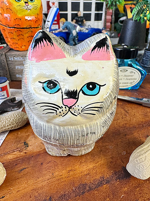 立ちネコ ペーパーマッシュ （グレー） 猫 小物入れの通販・販売