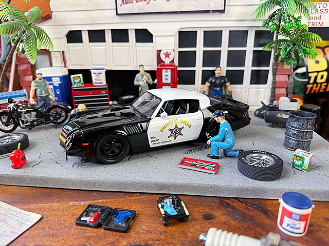 Jada 1979年 シボレー カマロ Z28 ポリスカー ダイキャスト