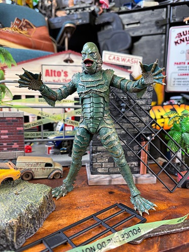 NECA　ユニバーサルモンスターズ　大アマゾンの半漁人　ギルマン　アルティメイト　7インチ　アクションフィギュア|ホラー映画/モンスター/怪物|もはや店長すら迷子になるアメ雑ジャングル